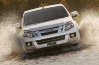 Isuzu D-Max - Nét chấm phá mạnh mẽ của người đàn ông